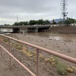 Santa Cruz at Speedway Blvd, photo of flow