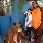 Beaver Photoshoot fun with WMG guests!